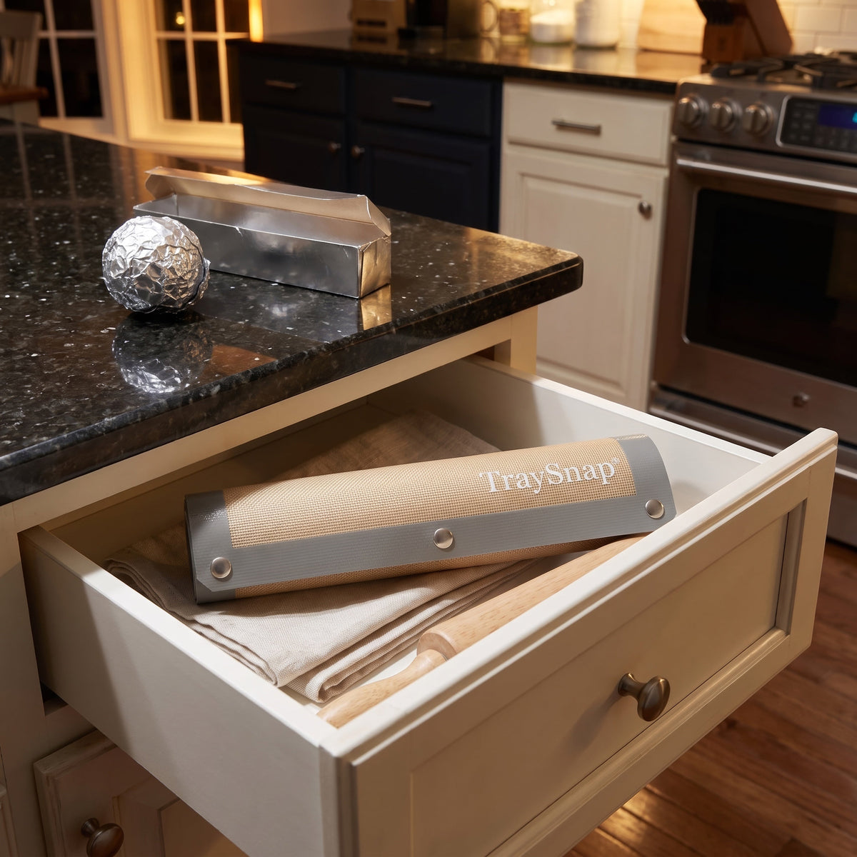 TraySnap™ Snap-Corner Baking Tray